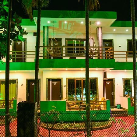 Kinara Resort Mālvan Екстериор снимка