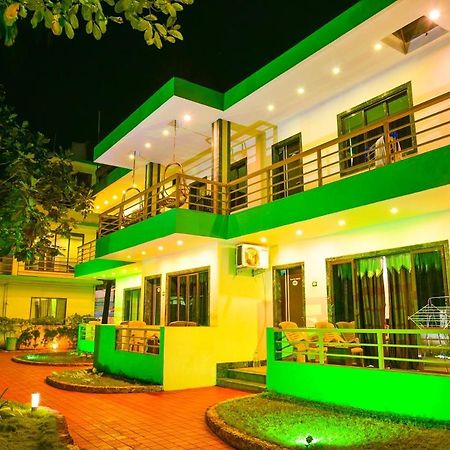 Kinara Resort Mālvan Екстериор снимка