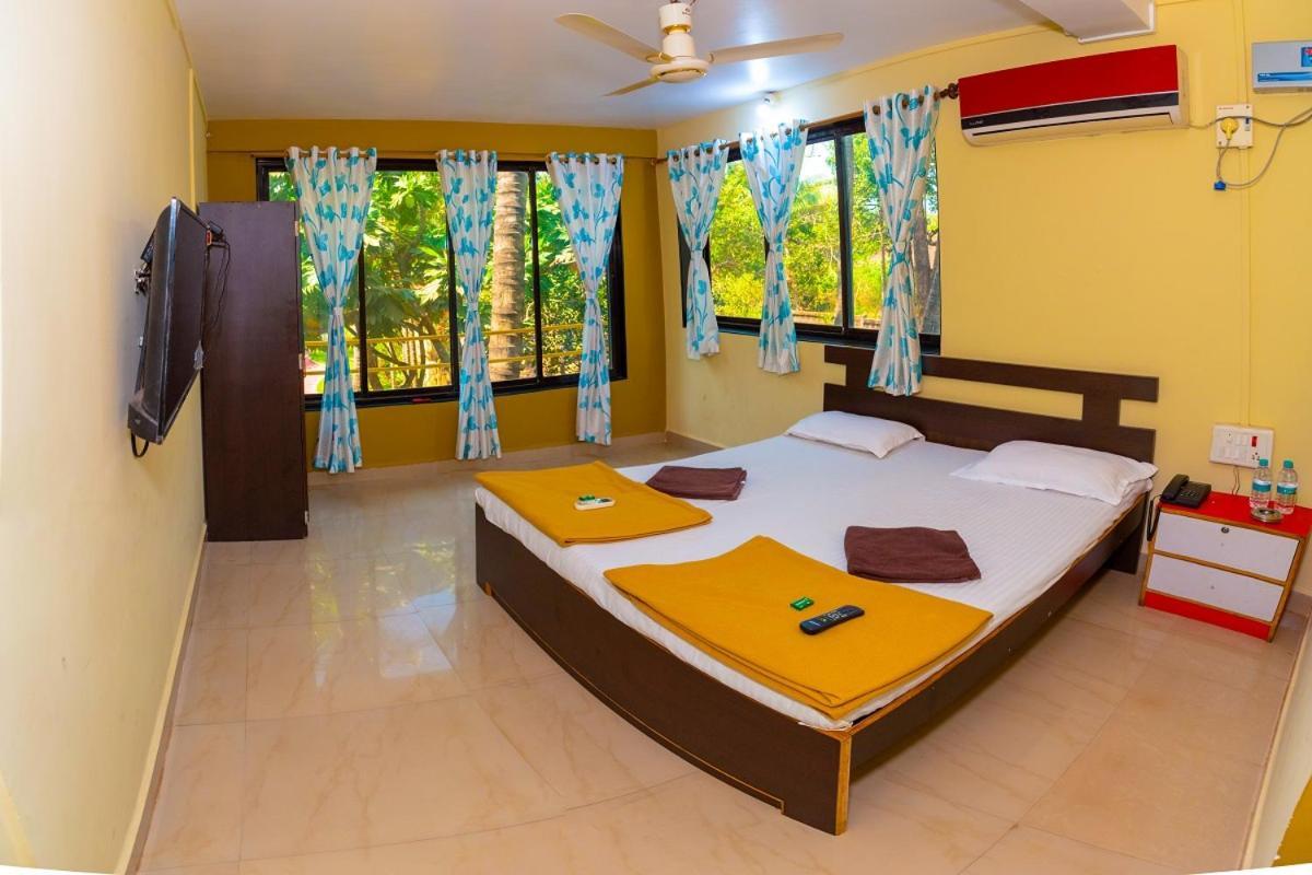 Kinara Resort Mālvan Екстериор снимка