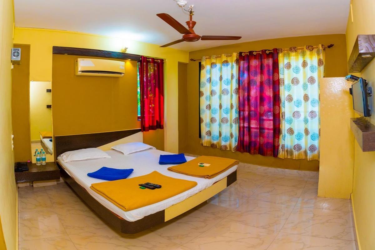 Kinara Resort Mālvan Екстериор снимка
